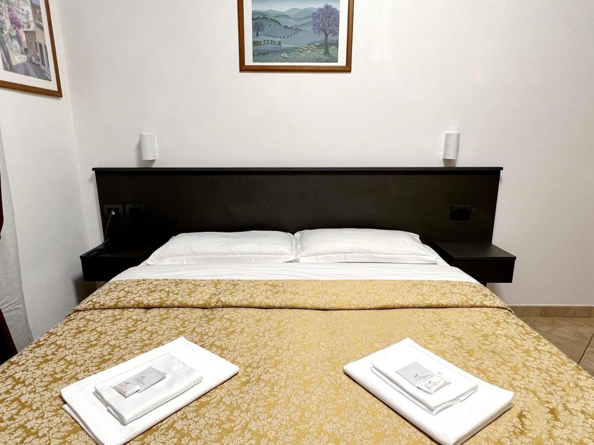 Hotel Domus Termini Rom Eksteriør billede