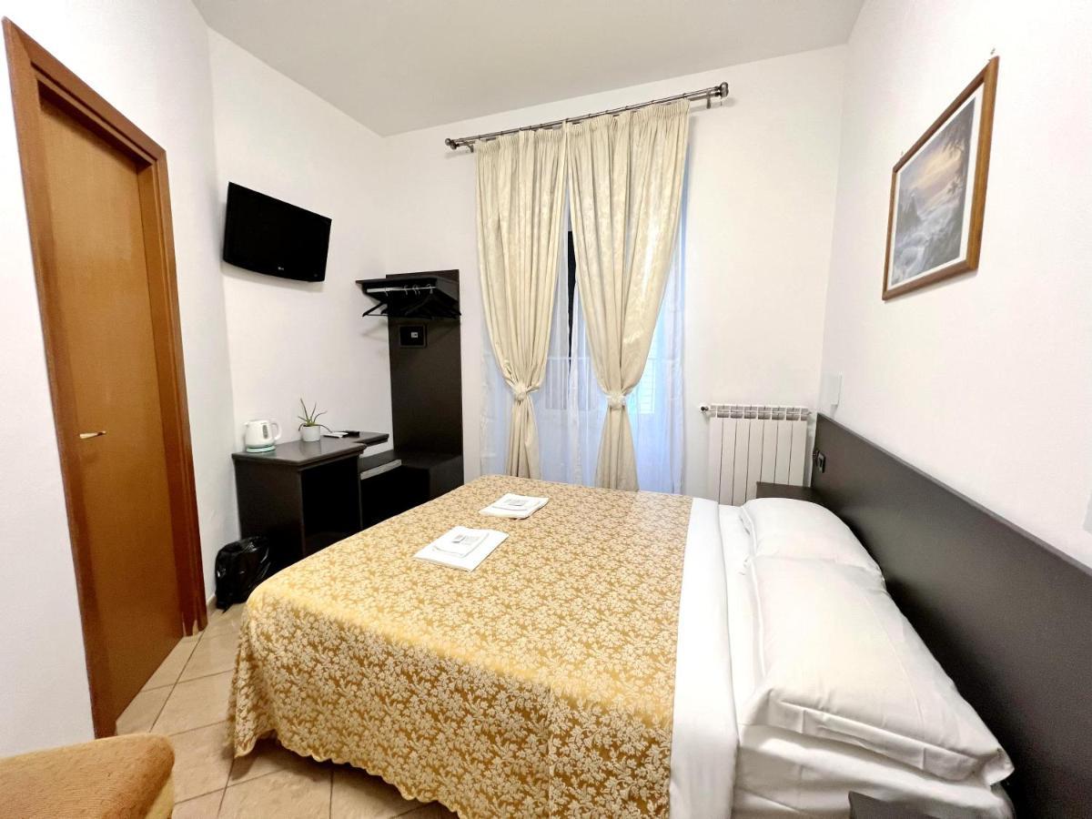 Hotel Domus Termini Rom Eksteriør billede