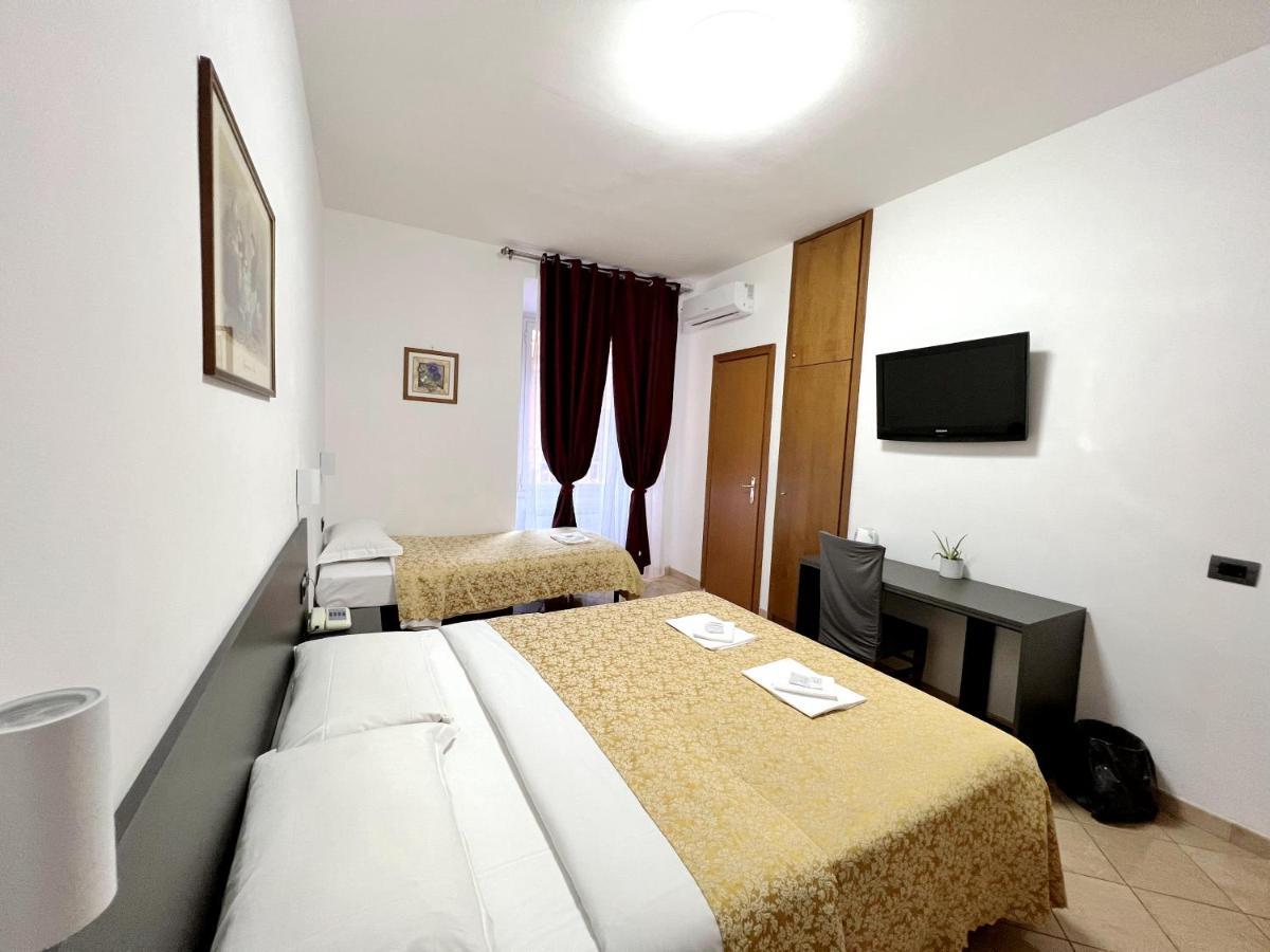 Hotel Domus Termini Rom Eksteriør billede