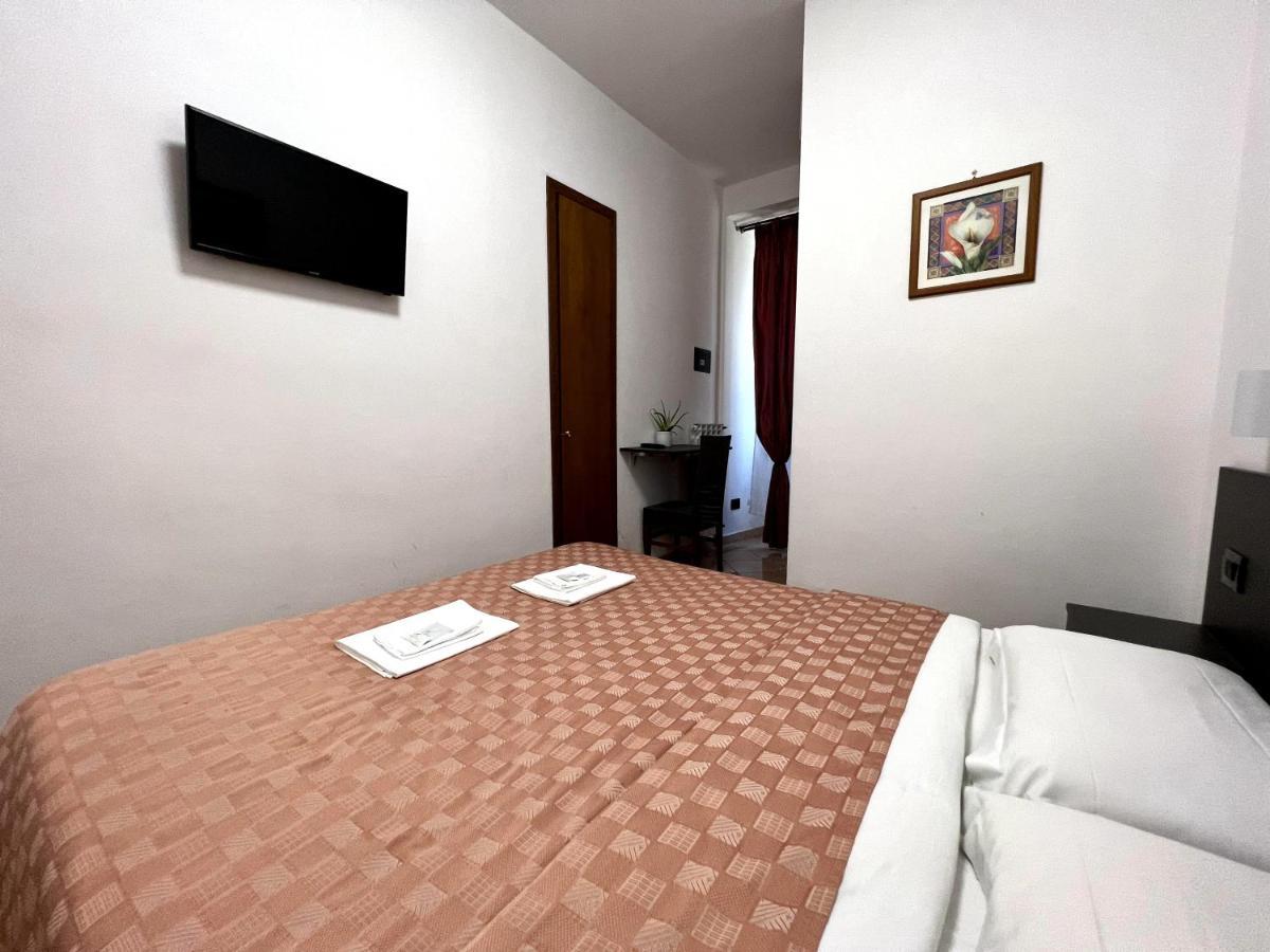 Hotel Domus Termini Rom Eksteriør billede